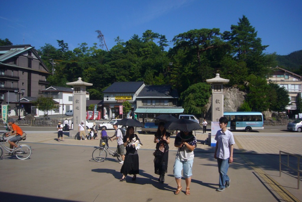kaiun-宮島桟橋広場